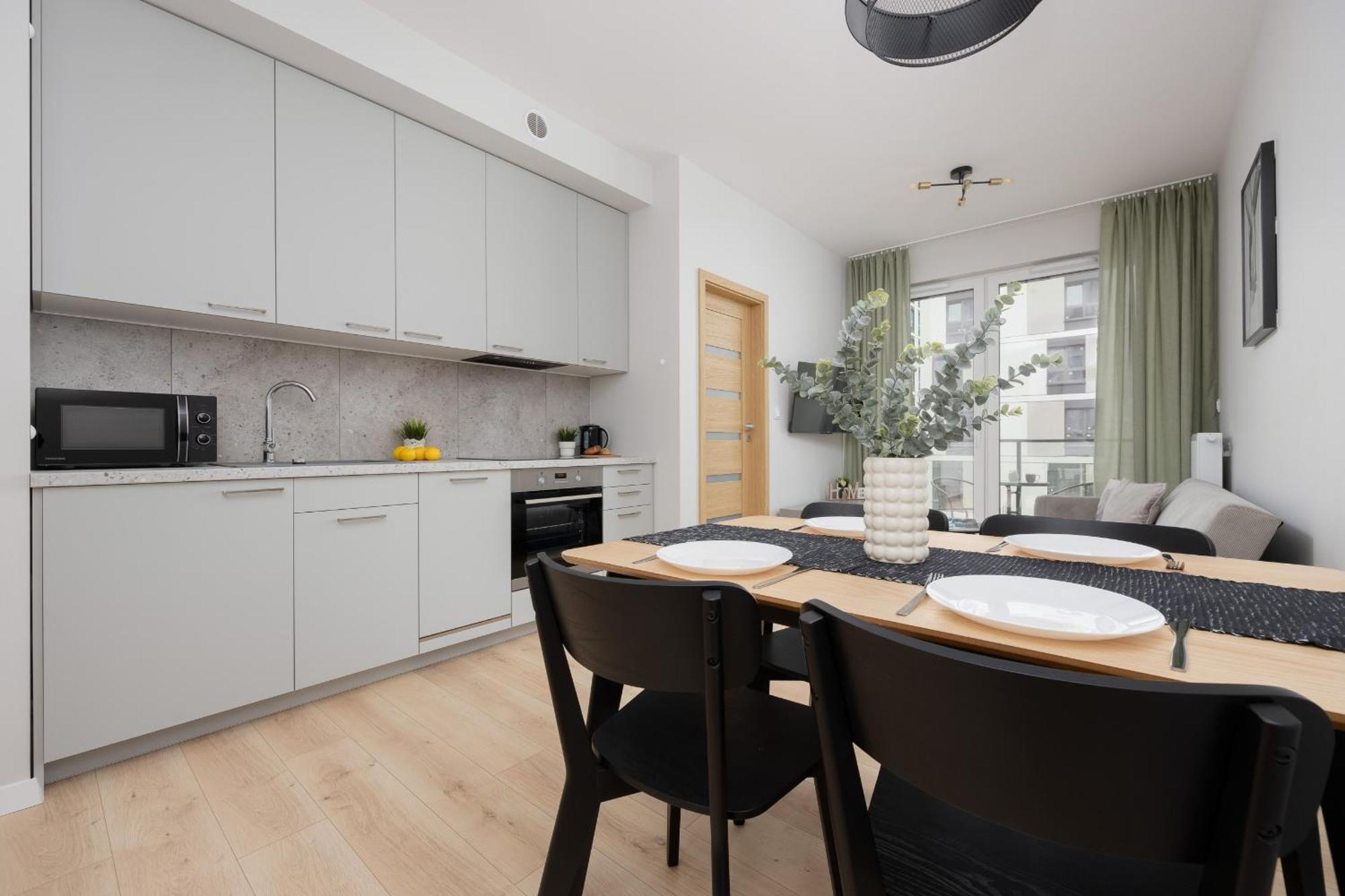 Stylish Apartments With Parking By Noclegi Renters Warsawa Bagian luar foto