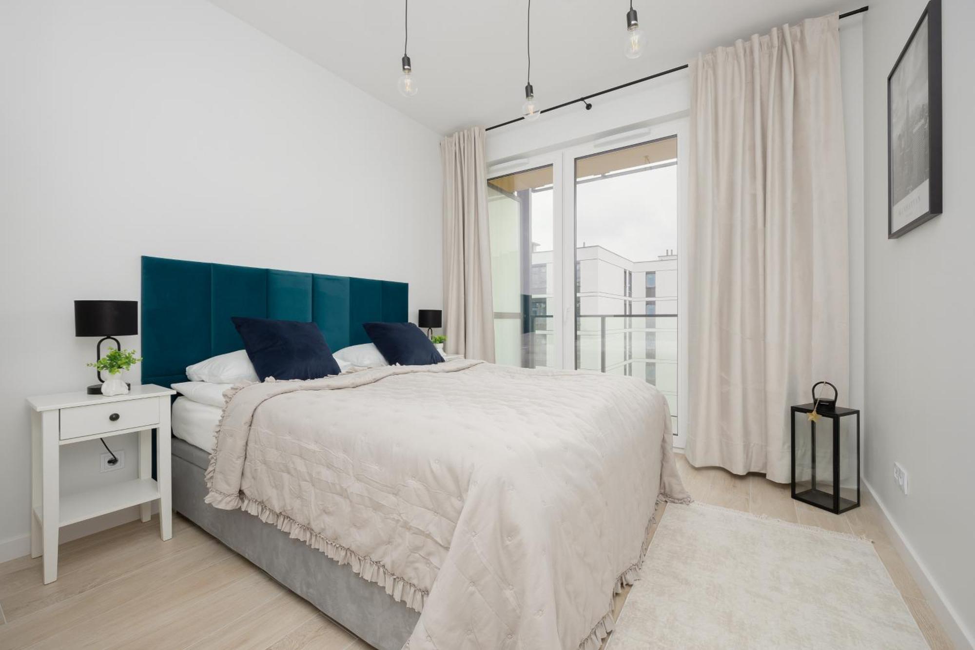 Stylish Apartments With Parking By Noclegi Renters Warsawa Bagian luar foto