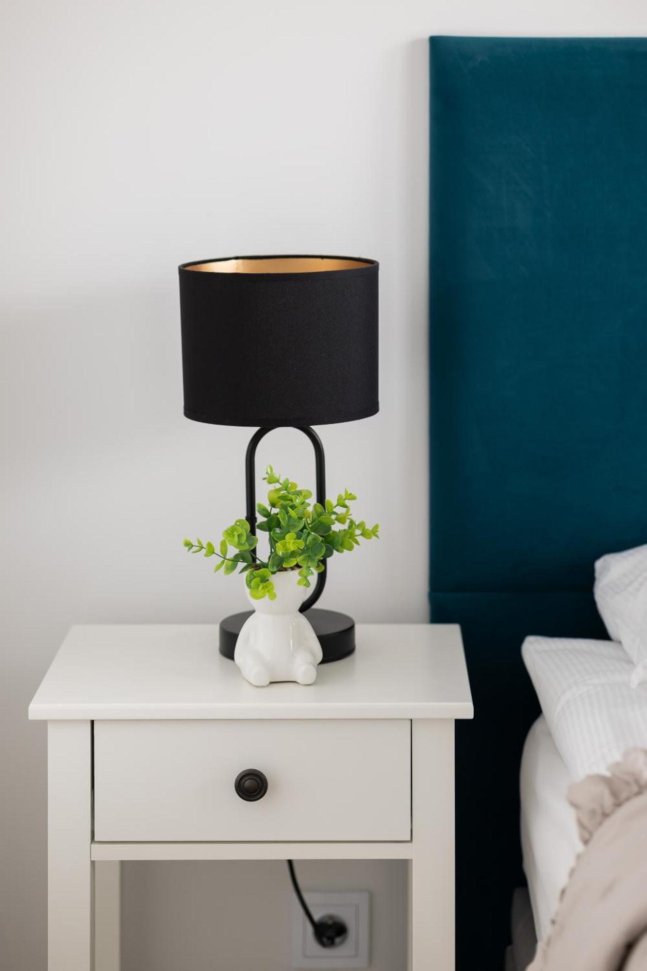 Stylish Apartments With Parking By Noclegi Renters Warsawa Bagian luar foto