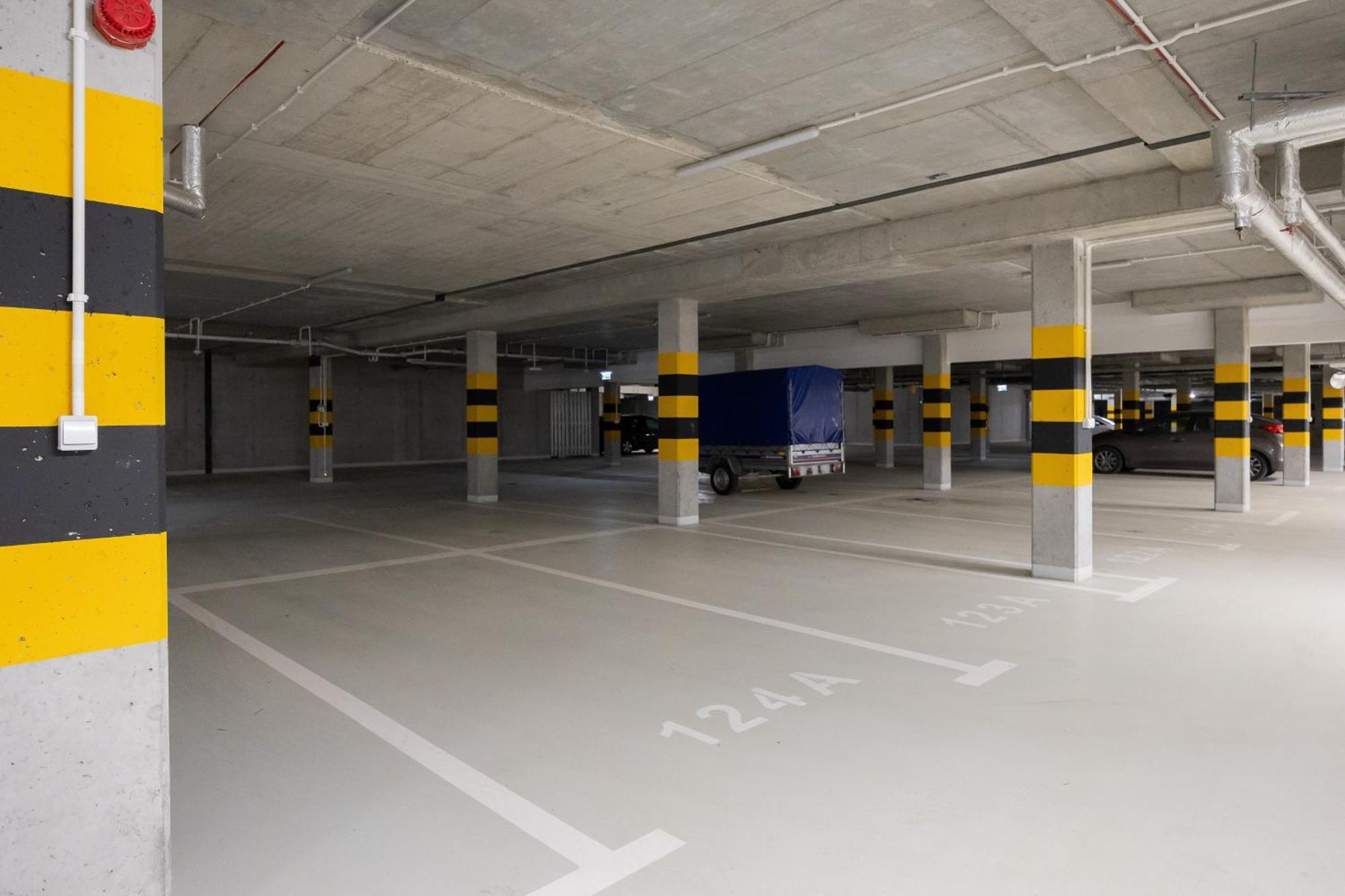 Stylish Apartments With Parking By Noclegi Renters Warsawa Bagian luar foto